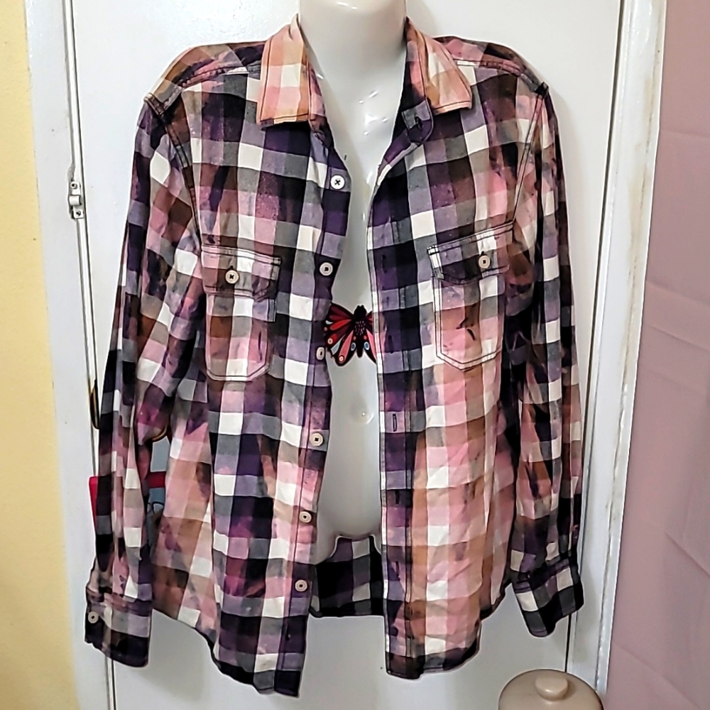 Franklin Flannels button down top tie dye pink blue multicolored flannel